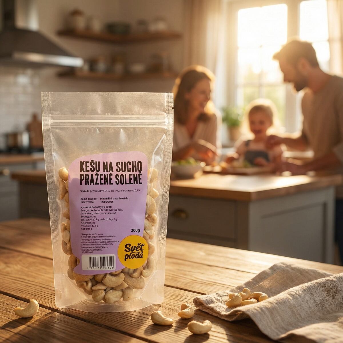 Kešu na sucho pražené solené váha 200g