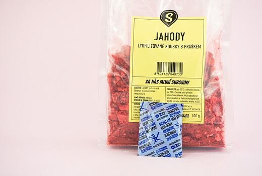 Proč do balení s ovocnými prášky přidáváme silikagel?