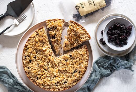 Tvarohový koláč s mákem a višněmi