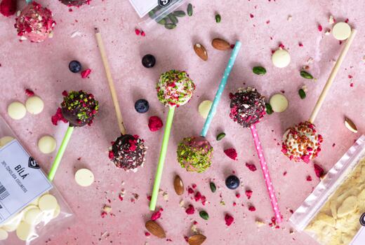 Cake pops - tortové lízadlá