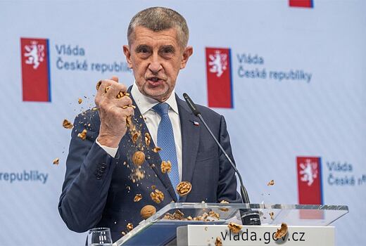 EU zakazuje „návykové ořechy“. Týká se to i nás?