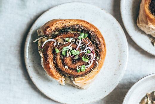 Kynutí šneci se špenátovým pestem