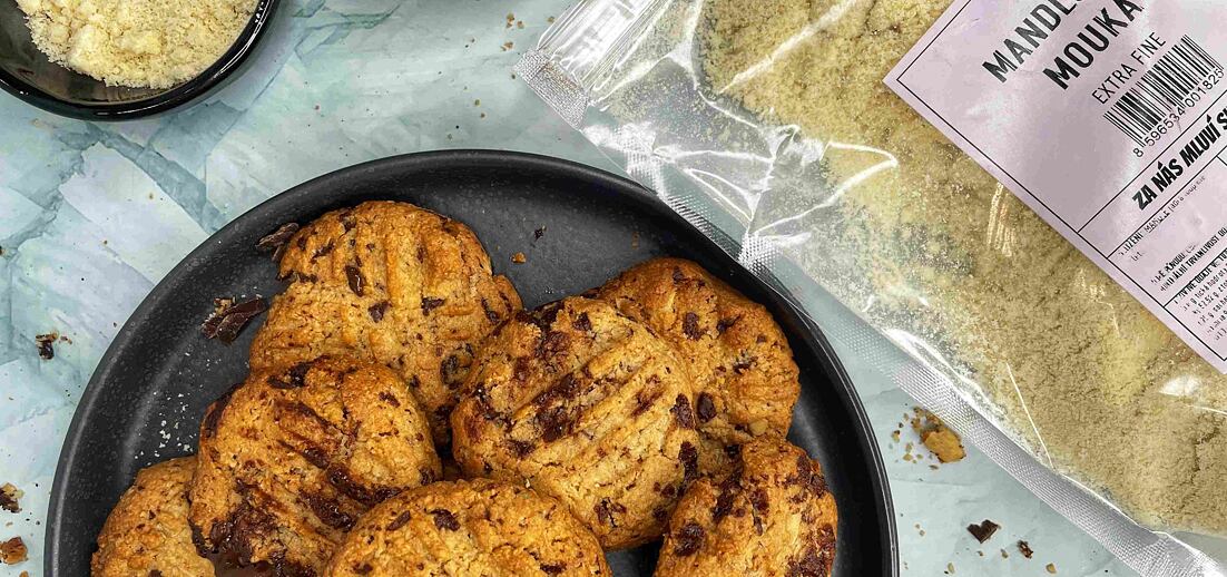 Mandľové cookies s čokoládou