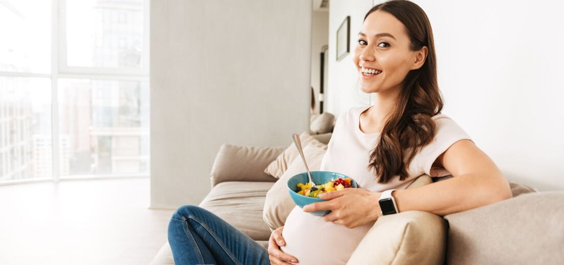 Co jíst v těhotenství: zdravé tipy pro správnou výživu