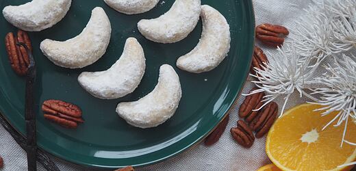 Pekanové rohlíčky s pomerančem