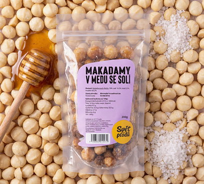 Makadamy v mede so soľou