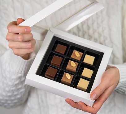 Dárková krabička nugát arašíd