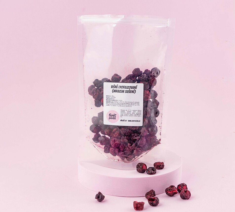 Mrazem sušené višně