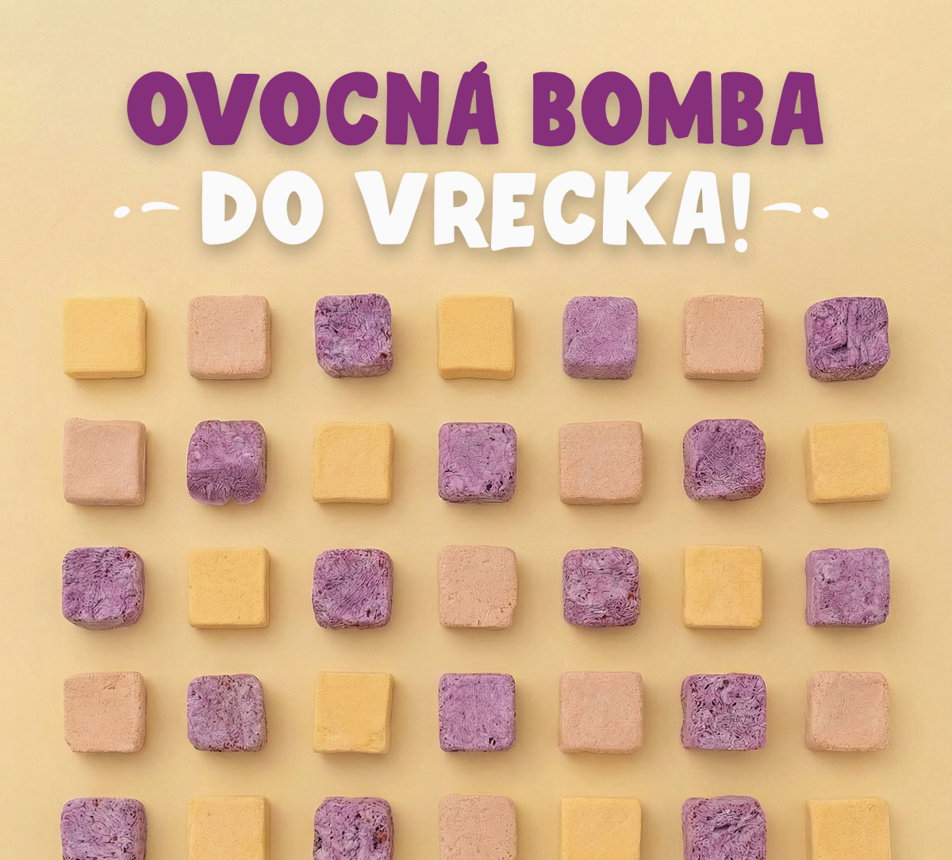 Název produktu "Ovocná bomba do kapsy" s uspořádanými malými ovocnými kostkami ve třech různých barvách na světlejším pozadí.